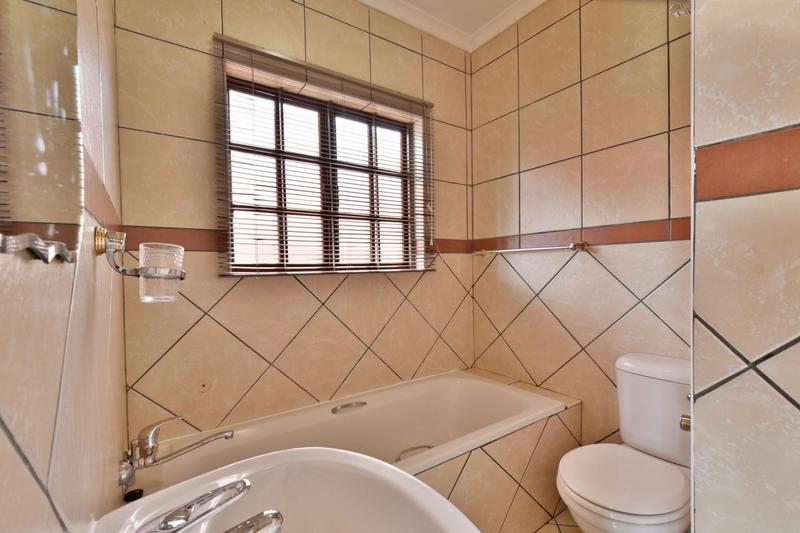 3 Bedroom Property for Sale in New Market Gauteng