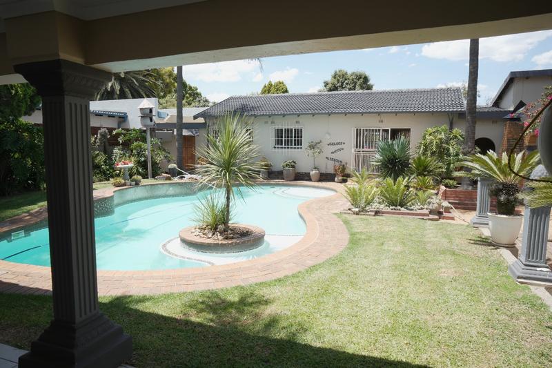 7 Bedroom Property for Sale in Sunward Park Gauteng