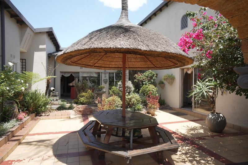 7 Bedroom Property for Sale in Sunward Park Gauteng