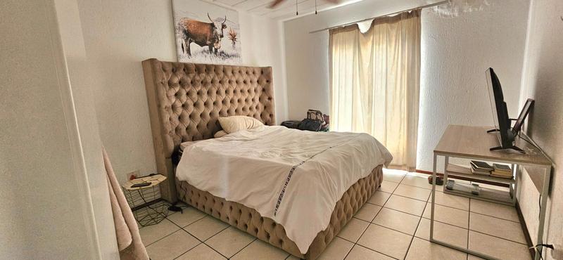 2 Bedroom Property for Sale in Glenvista Gauteng