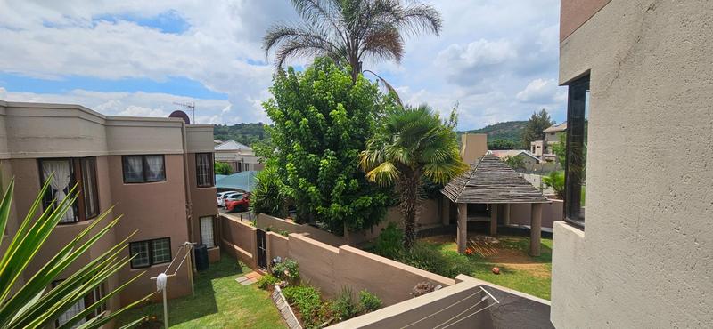 2 Bedroom Property for Sale in Glenvista Gauteng
