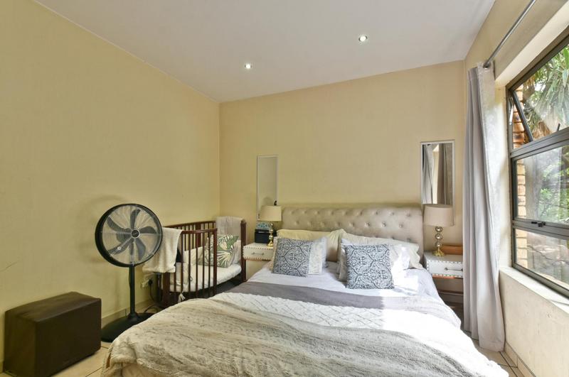 2 Bedroom Property for Sale in Mulbarton Gauteng