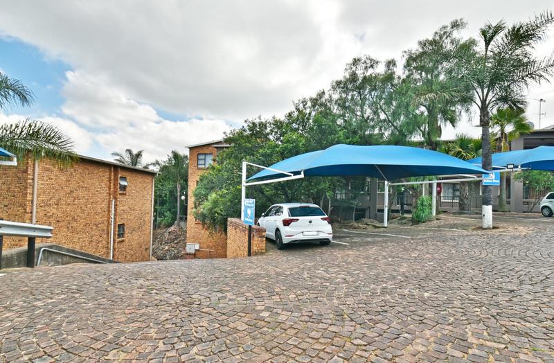 2 Bedroom Property for Sale in Mulbarton Gauteng