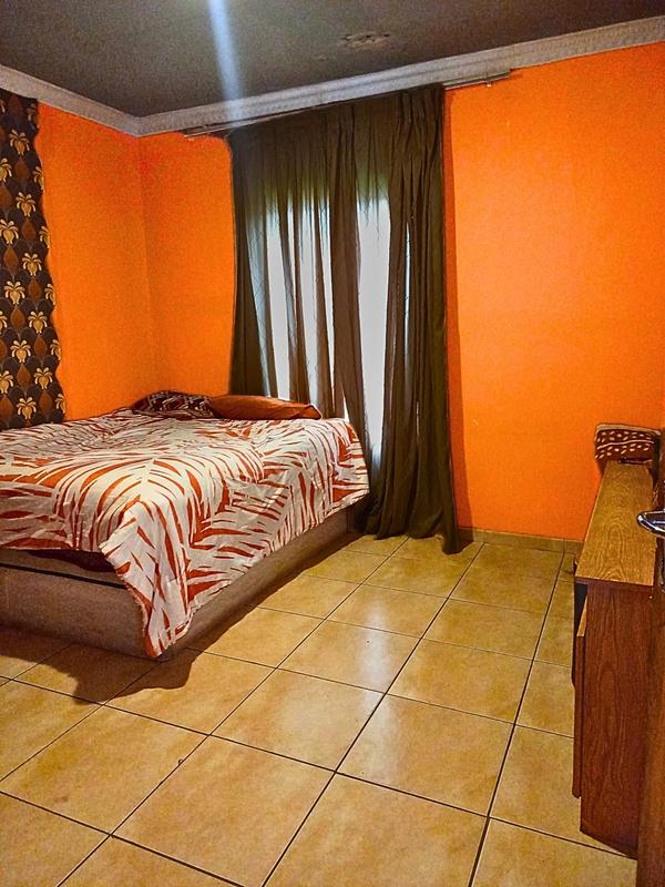 3 Bedroom Property for Sale in Zakariyya Park Gauteng