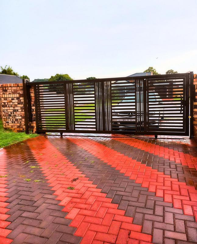 3 Bedroom Property for Sale in Zakariyya Park Gauteng