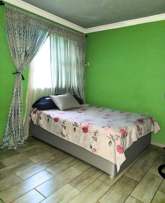 3 Bedroom Property for Sale in Zakariyya Park Gauteng