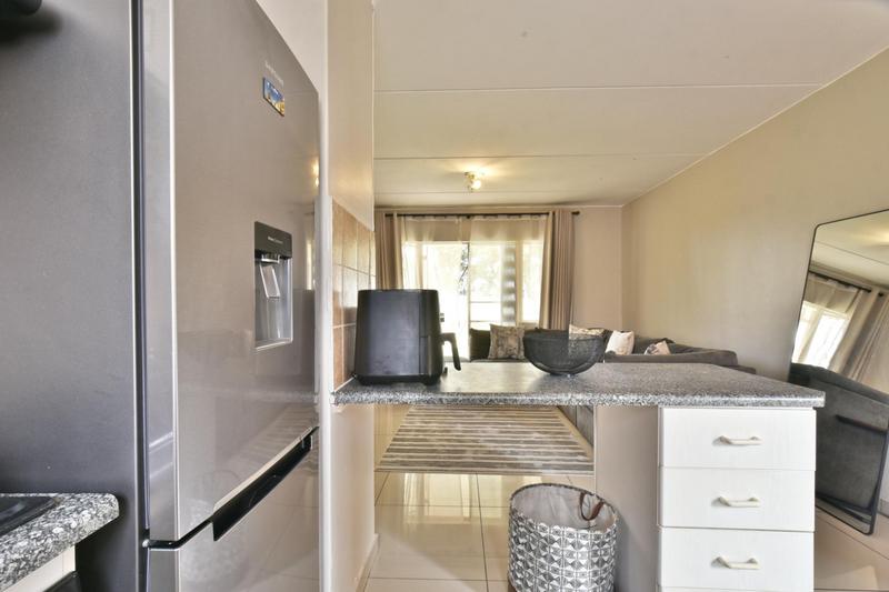 2 Bedroom Property for Sale in Sundowner Gauteng