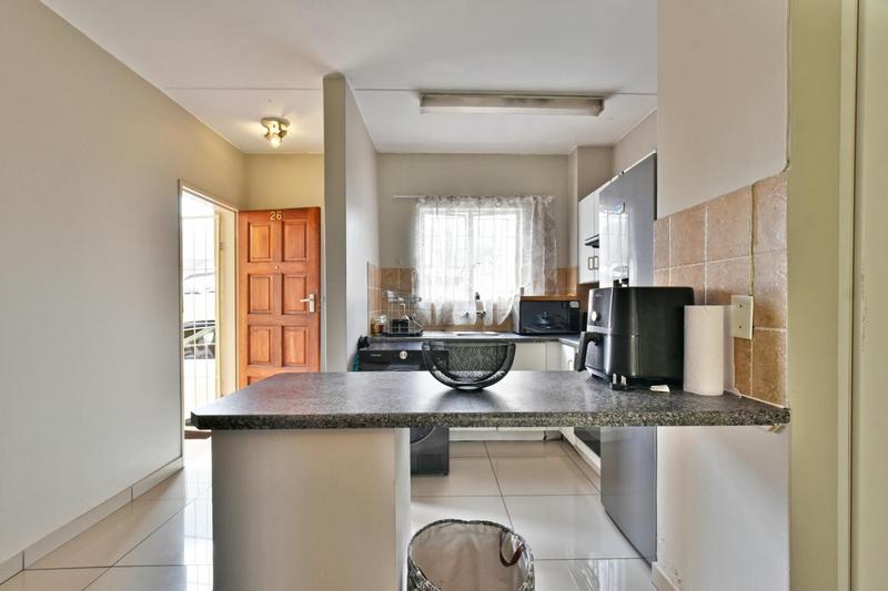 2 Bedroom Property for Sale in Sundowner Gauteng