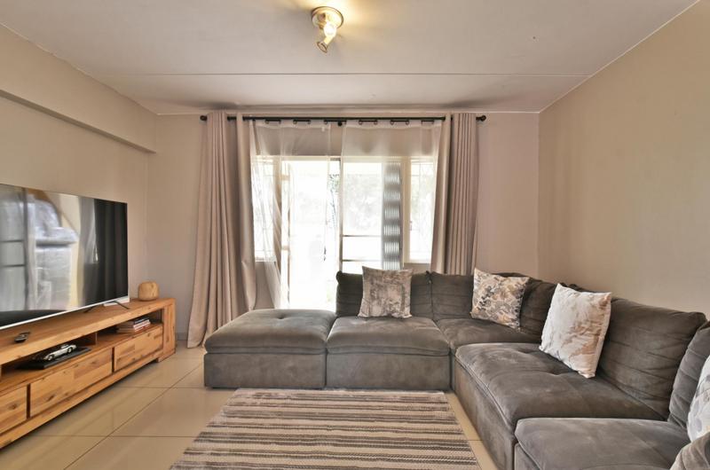 2 Bedroom Property for Sale in Sundowner Gauteng