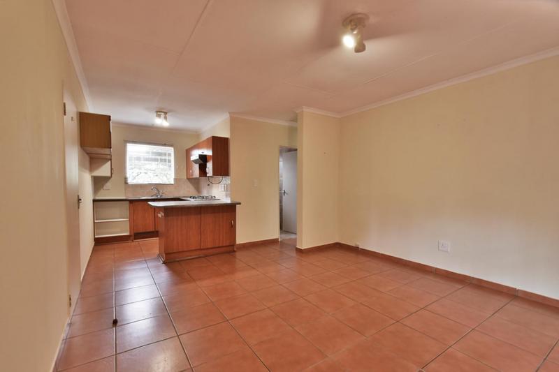 2 Bedroom Property for Sale in Radiokop Gauteng