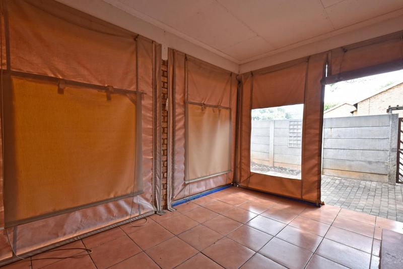 2 Bedroom Property for Sale in Radiokop Gauteng