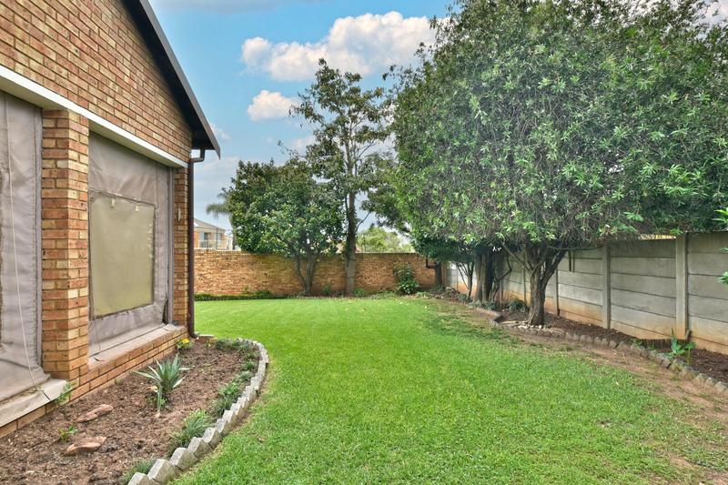 2 Bedroom Property for Sale in Radiokop Gauteng