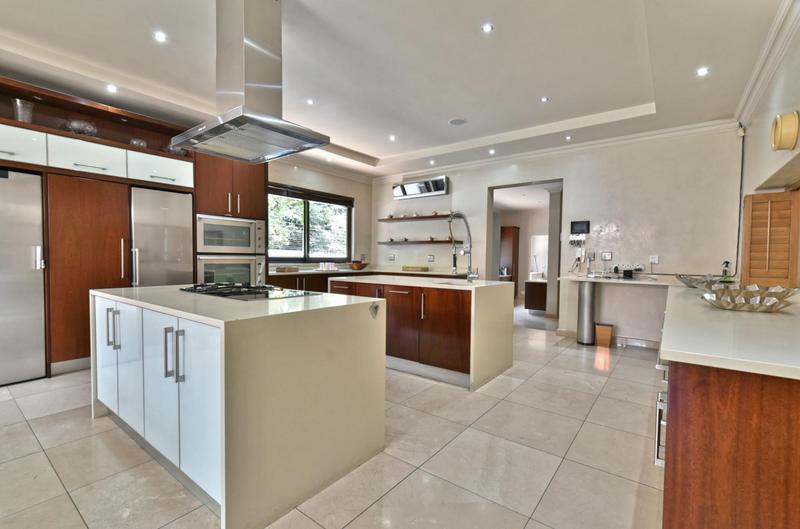 6 Bedroom Property for Sale in Atholl Gauteng