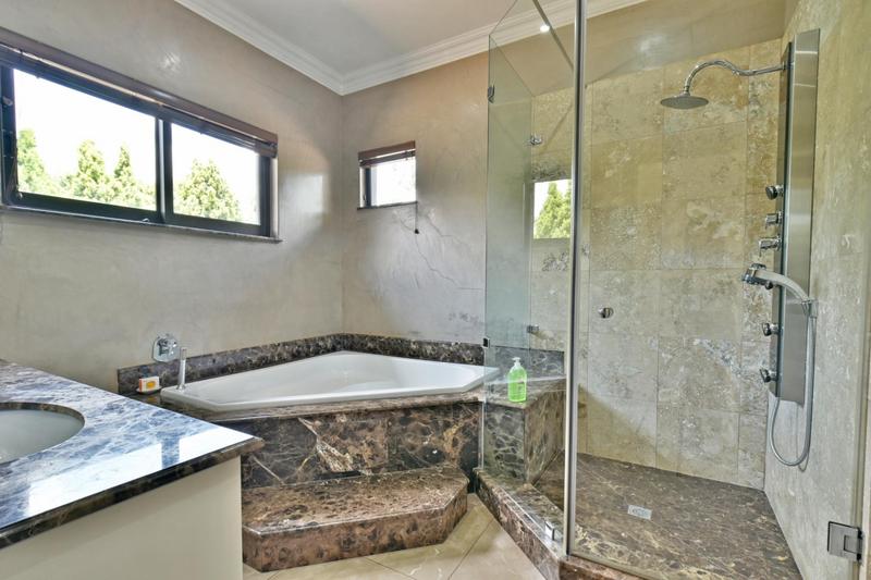 6 Bedroom Property for Sale in Atholl Gauteng