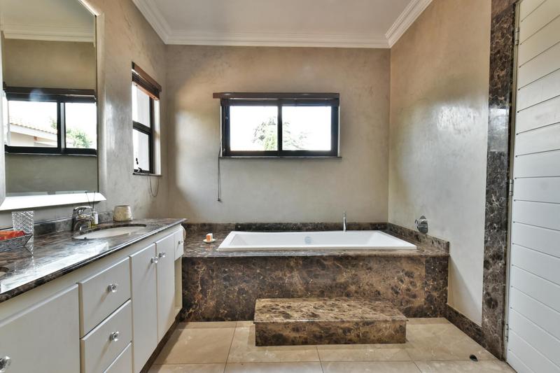 6 Bedroom Property for Sale in Atholl Gauteng