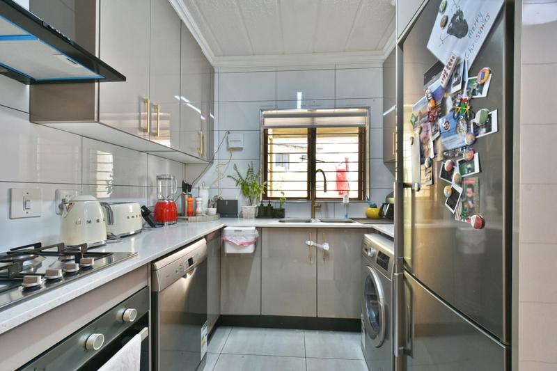 3 Bedroom Property for Sale in Bryanston Gauteng