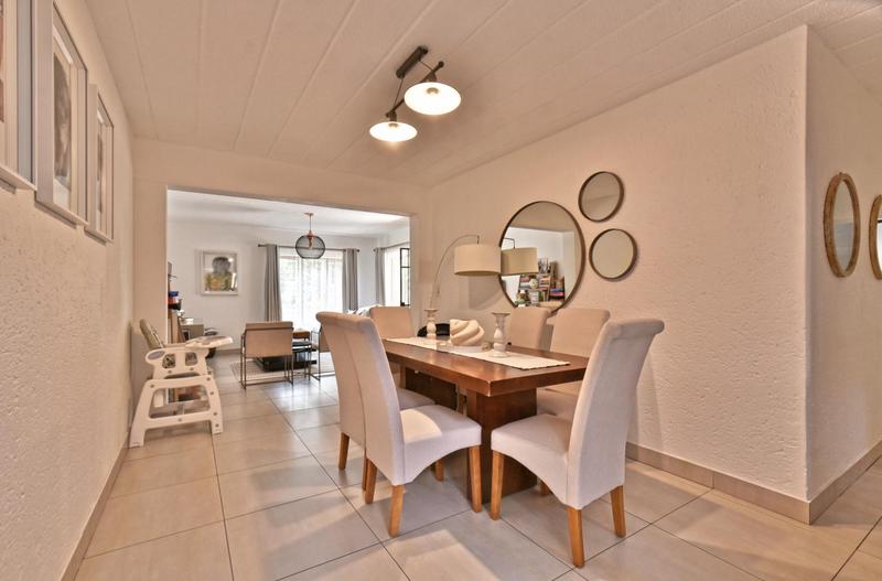 3 Bedroom Property for Sale in Bryanston Gauteng