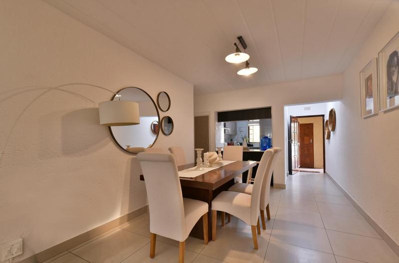 3 Bedroom Property for Sale in Bryanston Gauteng