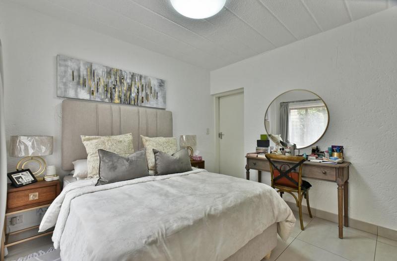 3 Bedroom Property for Sale in Bryanston Gauteng