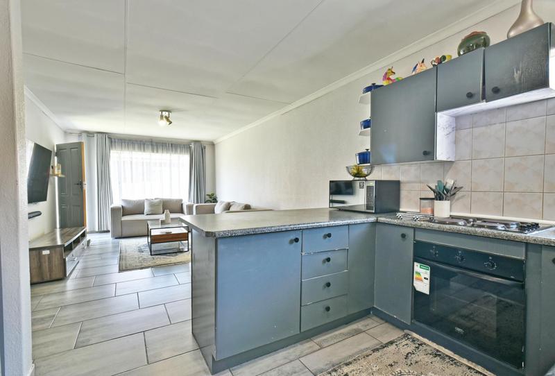 3 Bedroom Property for Sale in Honeydew Ridge Gauteng