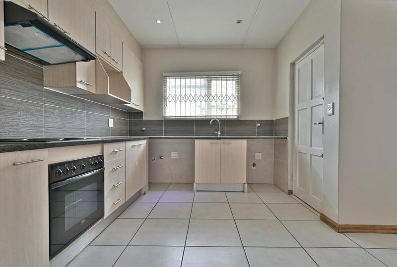 3 Bedroom Property for Sale in Honeydew Manor Gauteng