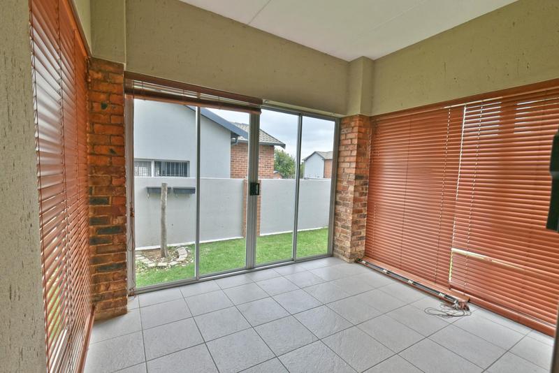 3 Bedroom Property for Sale in Honeydew Manor Gauteng