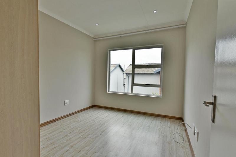 3 Bedroom Property for Sale in Honeydew Manor Gauteng