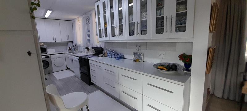 3 Bedroom Property for Sale in Meyerspark Gauteng