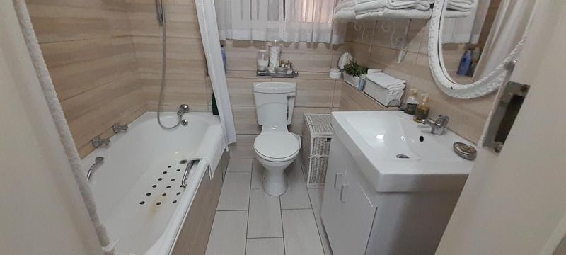 3 Bedroom Property for Sale in Meyerspark Gauteng