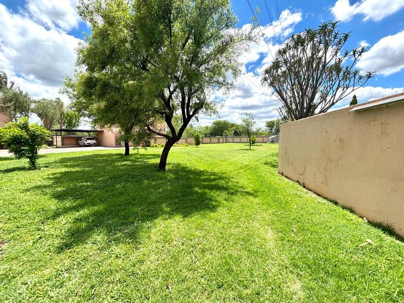 2 Bedroom Property for Sale in Annlin Gauteng