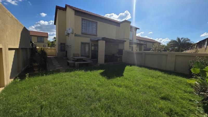 2 Bedroom Property for Sale in Annlin Gauteng