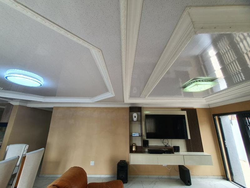 4 Bedroom Property for Sale in Chantelle Gauteng