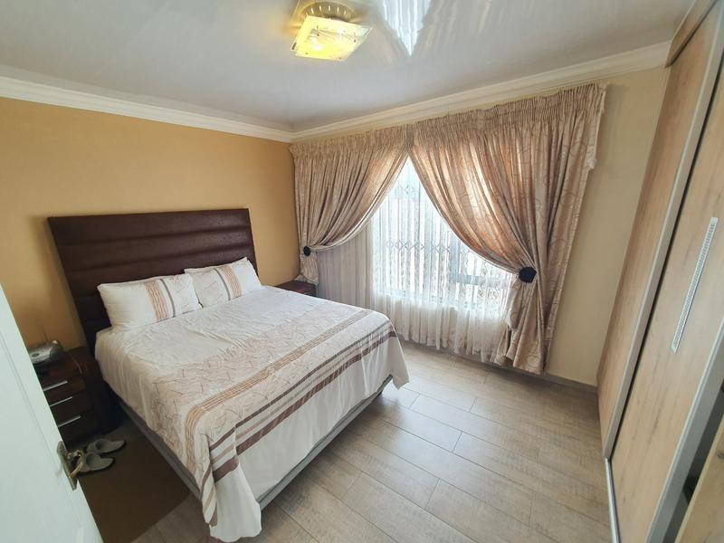 4 Bedroom Property for Sale in Chantelle Gauteng