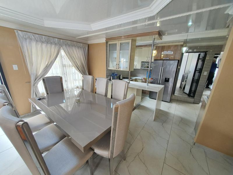 4 Bedroom Property for Sale in Chantelle Gauteng