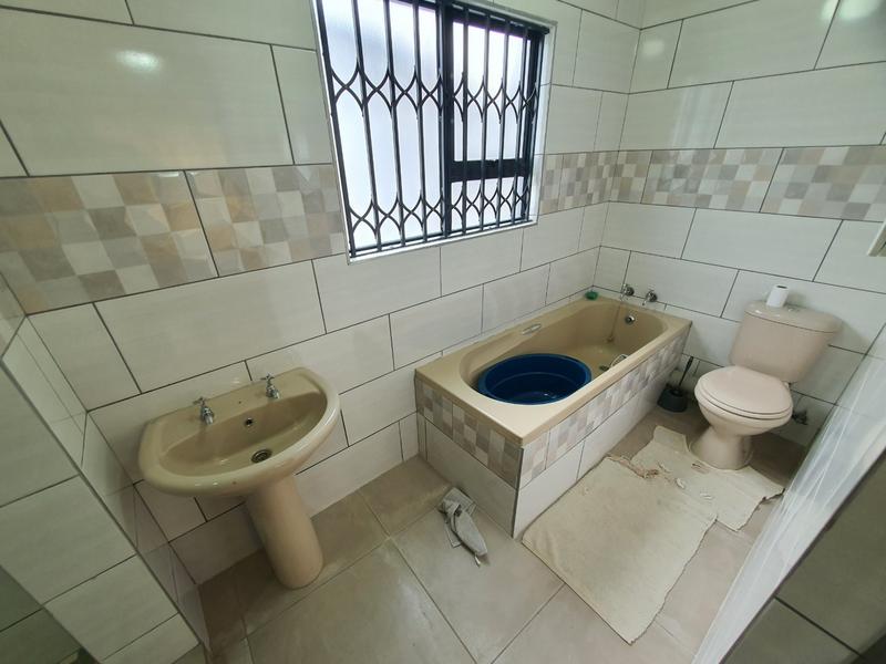 4 Bedroom Property for Sale in Chantelle Gauteng