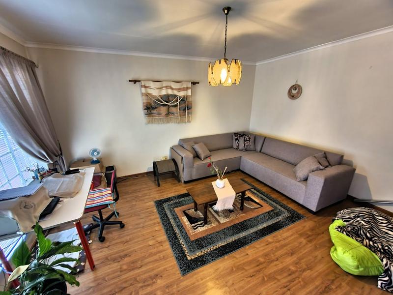 3 Bedroom Property for Sale in Dorandia Gauteng