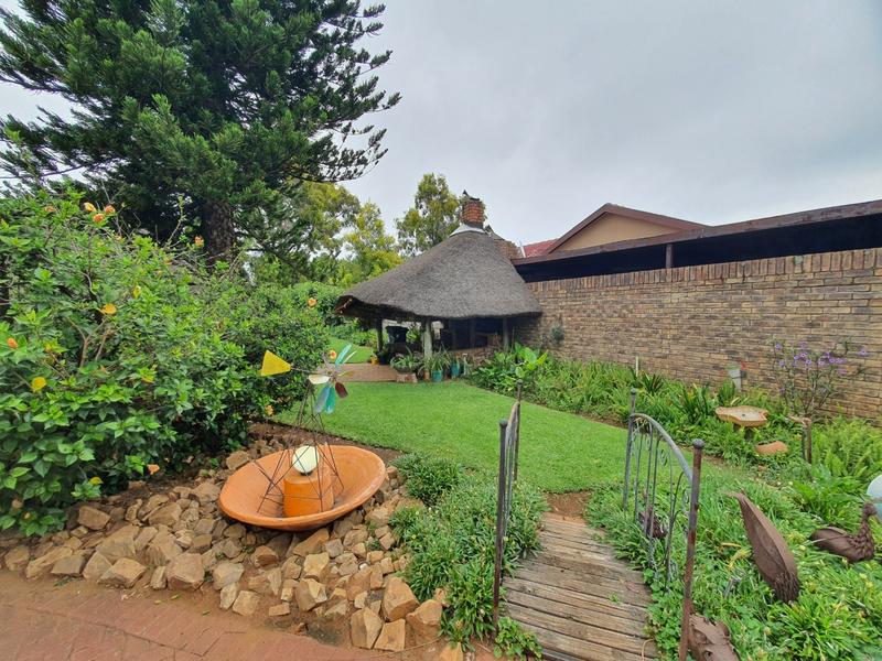 3 Bedroom Property for Sale in Dorandia Gauteng