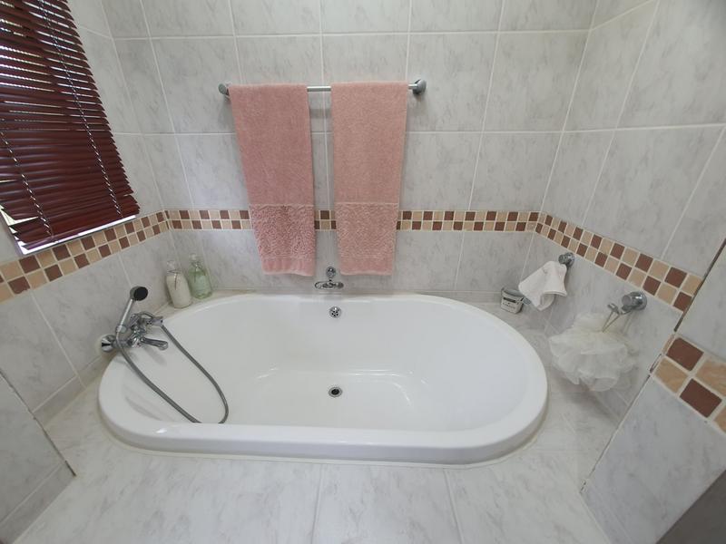 3 Bedroom Property for Sale in Montana Tuine Gauteng