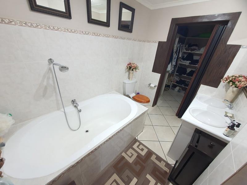 3 Bedroom Property for Sale in Montana Tuine Gauteng