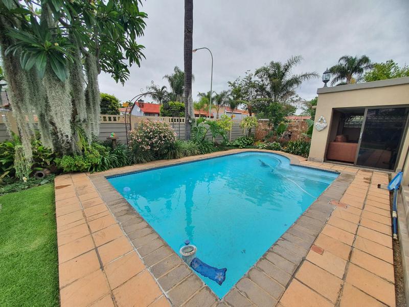 3 Bedroom Property for Sale in Montana Tuine Gauteng