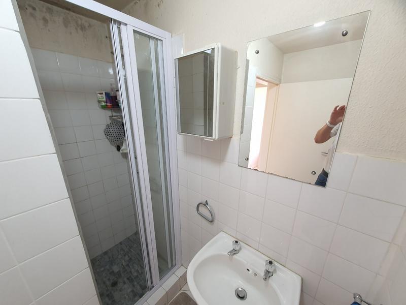2 Bedroom Property for Sale in Pretoria North Gauteng