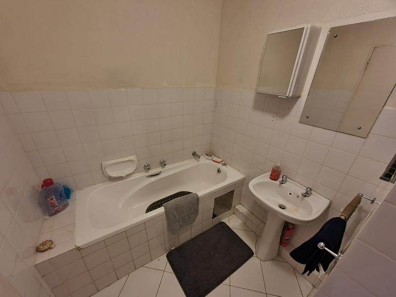 2 Bedroom Property for Sale in Pretoria North Gauteng