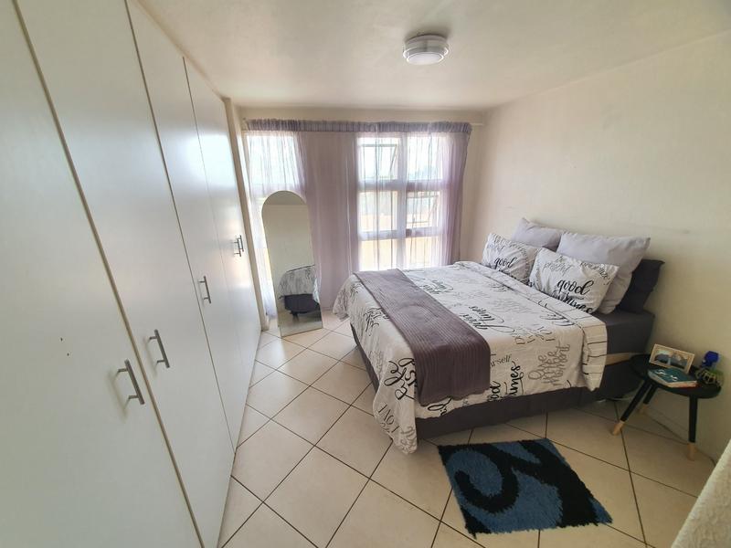 2 Bedroom Property for Sale in Pretoria North Gauteng
