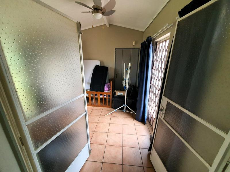 4 Bedroom Property for Sale in Sinoville Gauteng