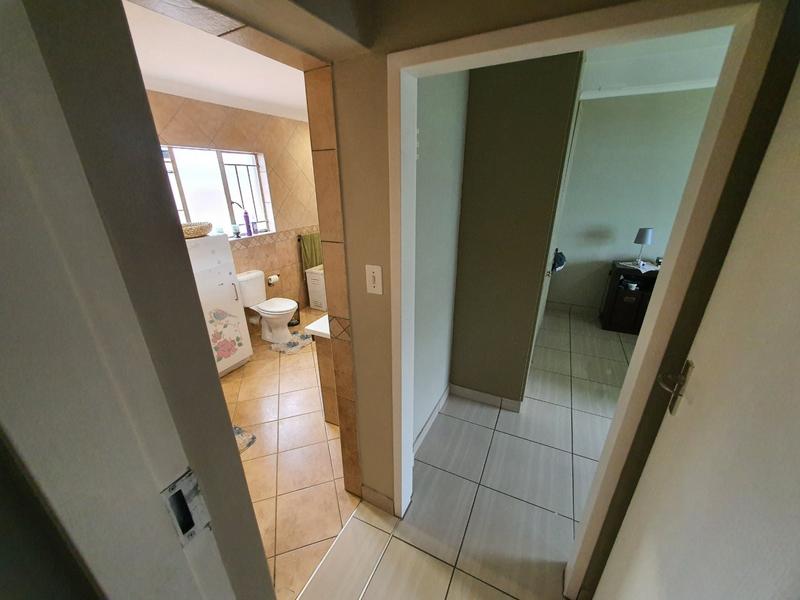 4 Bedroom Property for Sale in Sinoville Gauteng