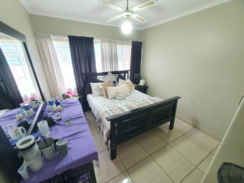 4 Bedroom Property for Sale in Sinoville Gauteng