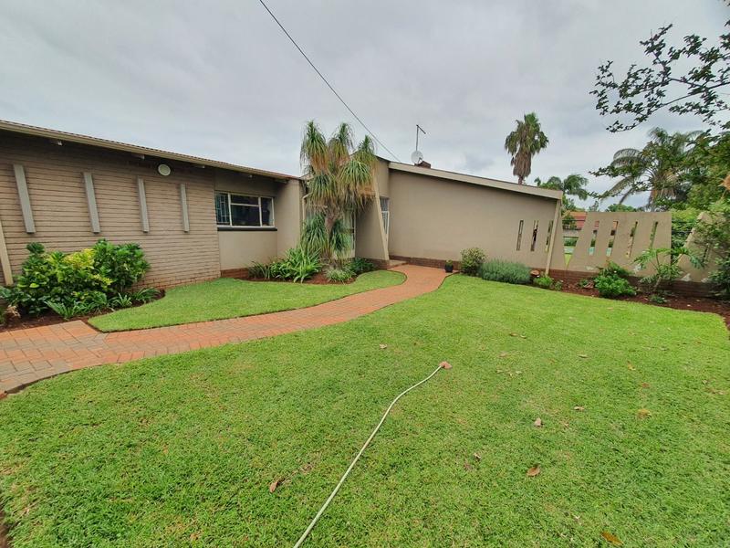 4 Bedroom Property for Sale in Sinoville Gauteng