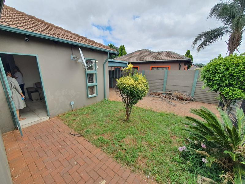 3 Bedroom Property for Sale in The Orchards Gauteng