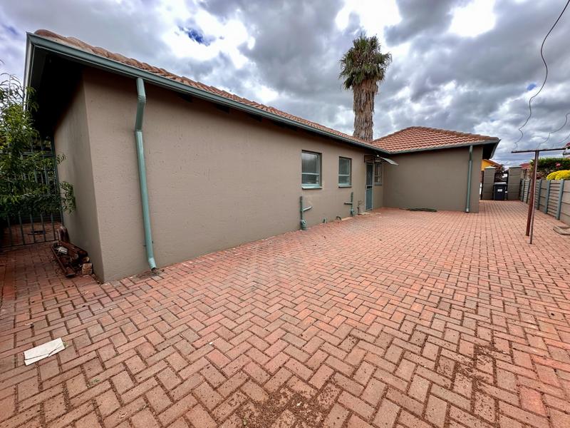3 Bedroom Property for Sale in The Orchards Gauteng