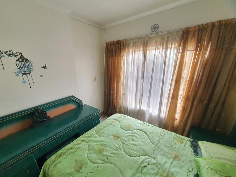 2 Bedroom Property for Sale in Theresa Park Gauteng